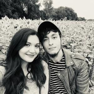 Meet your Posher, Victor